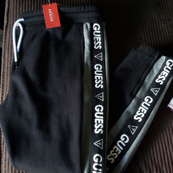 Guess Other - New guess pants size large